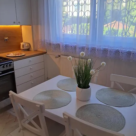 Apartment Dom Zacisze Do 9 Osob Blisko Metra